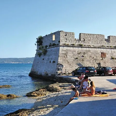 Apartamento Beautiful In Kastel Stafilic