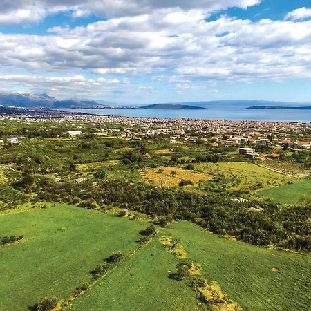 Apartamento Beautiful In Kastel Stafilic *