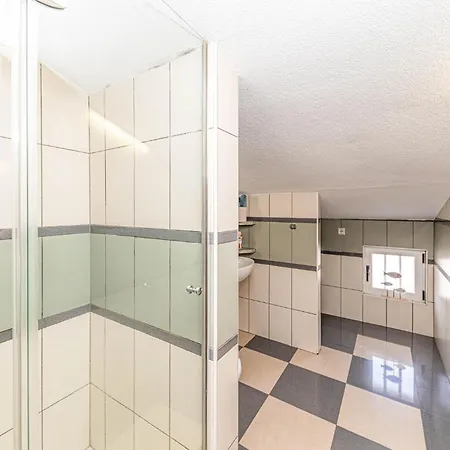 Beautiful In Kastel Stafilic *